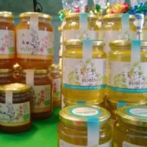 Il nostro miele biologico è disponibile anche in confezione da 1 kg