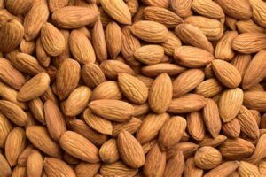 crema miele e mandorle per bambini e adulti
