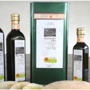 Il nostro olio d'oliva biologico dop laghi lombardi ha tanto gusto e tante proprietà