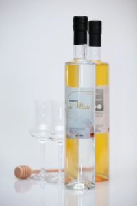 grappa e acquavite di miele