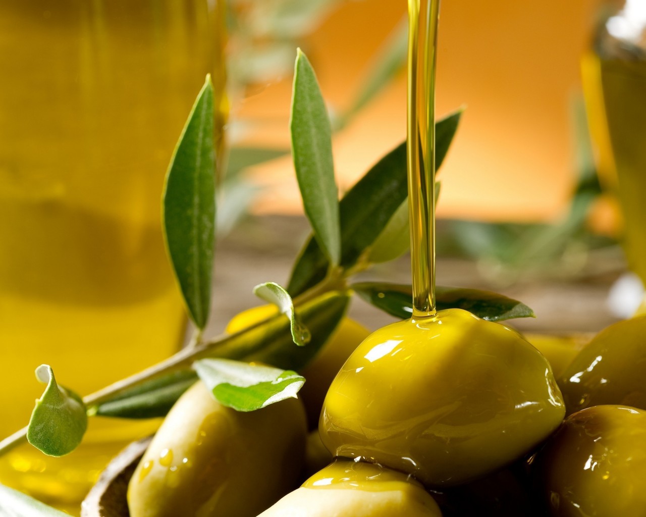 olio d'oliva biologico dal produttore assaggio
